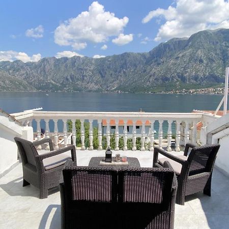 Lux Boka Sea View Apartment Kotor Ngoại thất bức ảnh