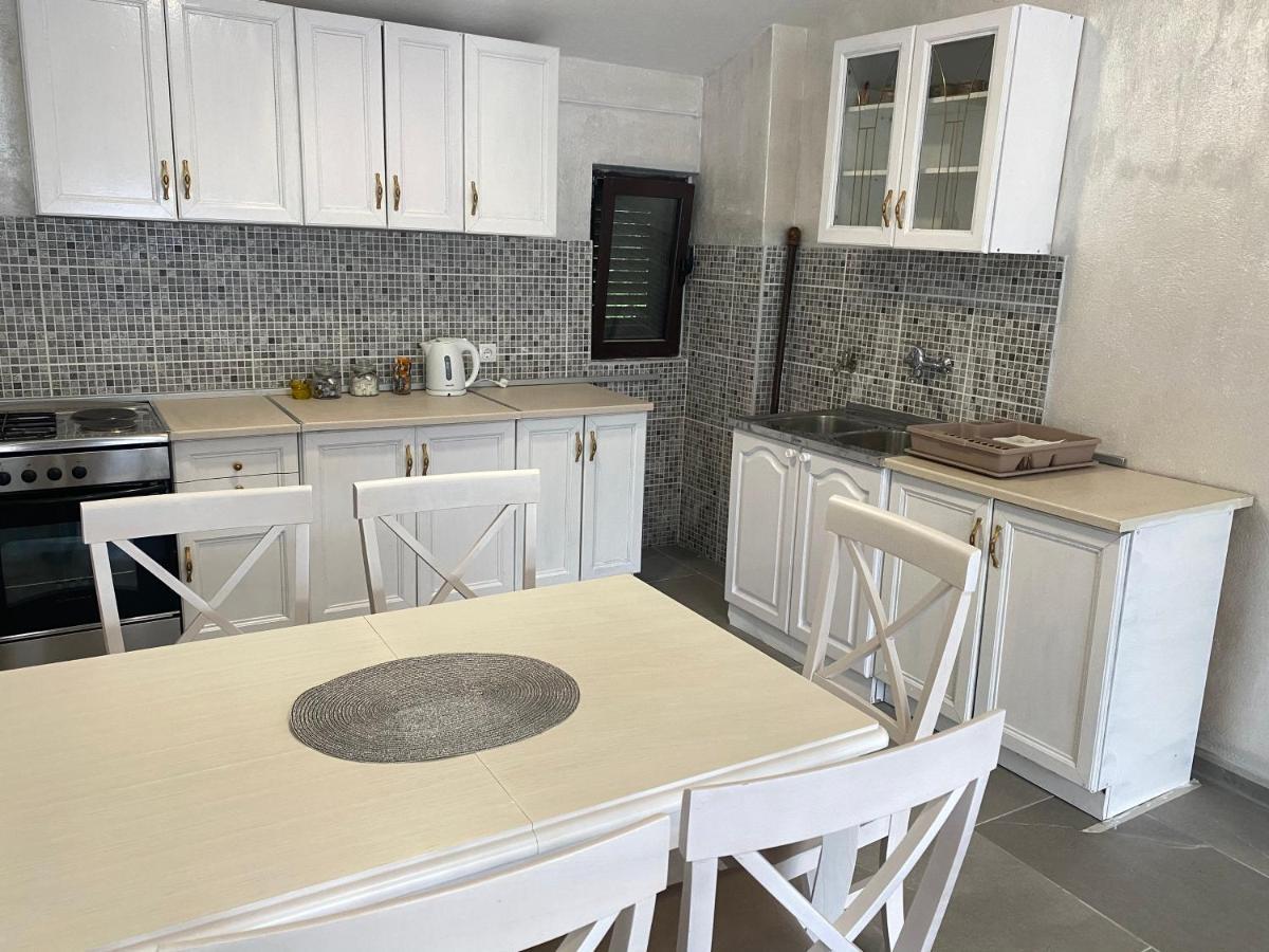 Lux Boka Sea View Apartment Kotor Ngoại thất bức ảnh